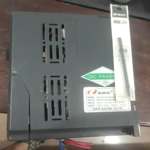(议价)日业变频器CM530-A04T4R0G/5R5PB  重载