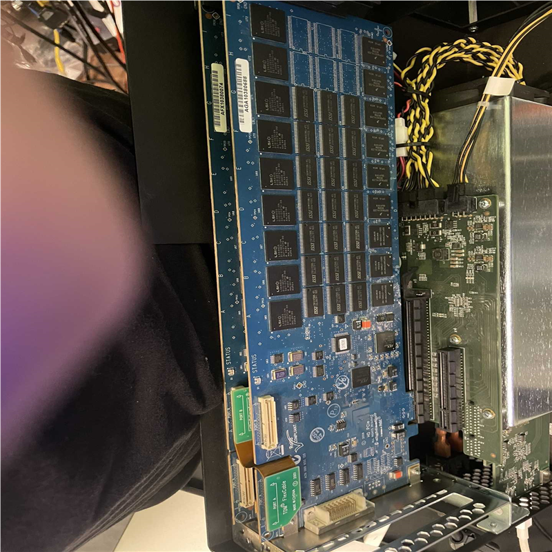 Avid ProTools HD2（咳咳电子）