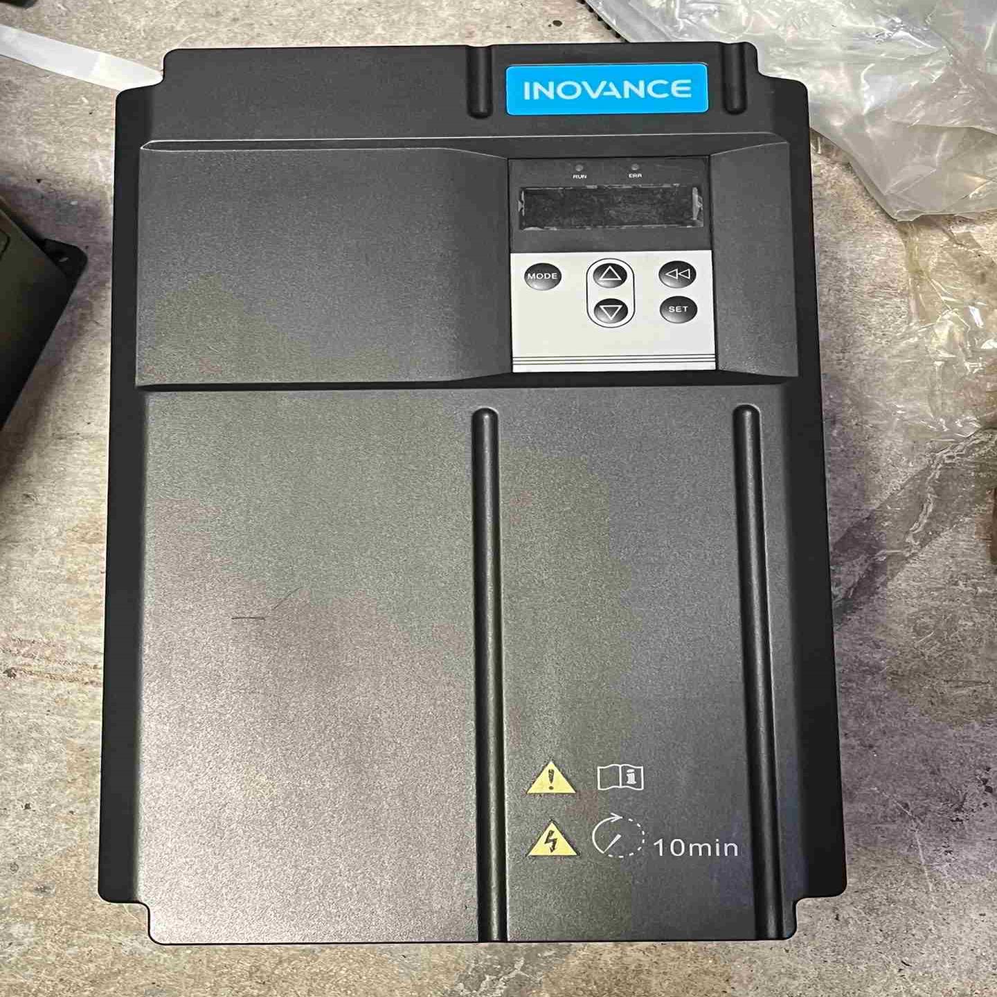 汇川伺服驱动器 IS650PT025IUX-B  议价