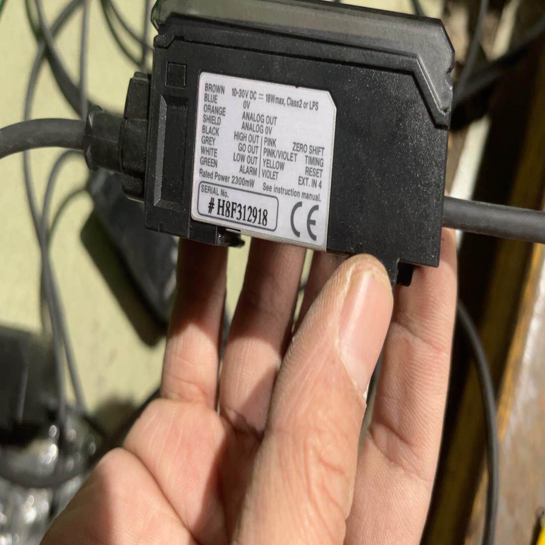 【顺庆】KEYENCE基恩士IL-1000 激光位移CMOS传感器D【议价】