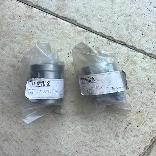 THK开槽直线轴承型号LM25UU-OP共两个非~询价