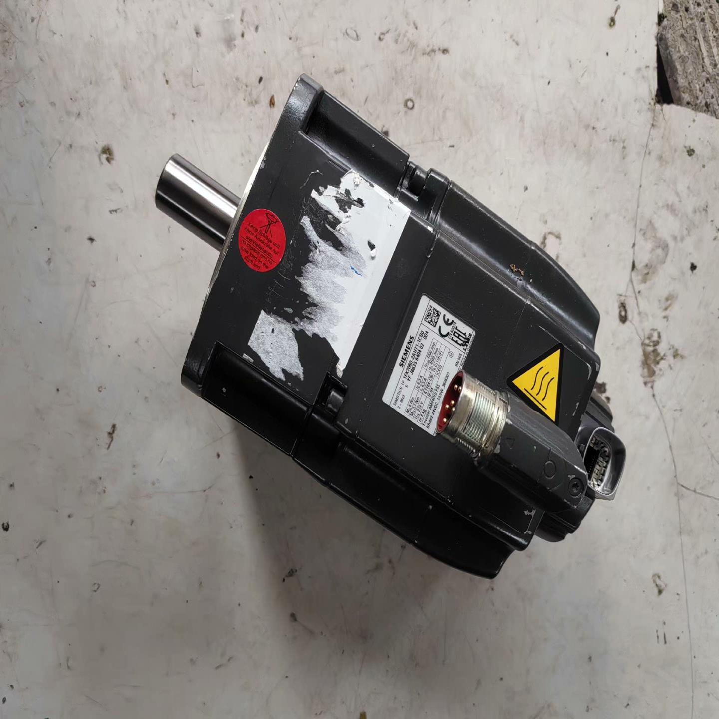 议~西门子伺服电机，1FK7060-2AH71-1CB0.