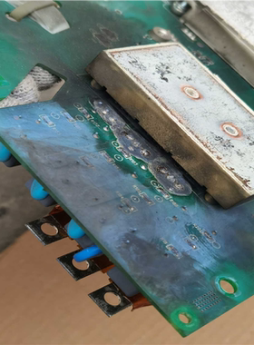 22KWABB变频器ACS510-01-045A-4主板驱动（卡套电子）