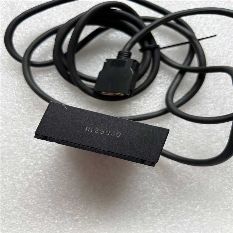 议价~Omron 高精度激光位移传感器ZS-HLDS2