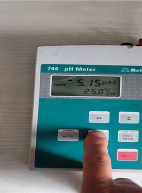 Metrohm 744 Benchtop pH Meter（夫美商行）