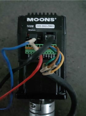 议~鸣志SSM24Q-3AG-ZW01一体式步进伺服电机，都配有