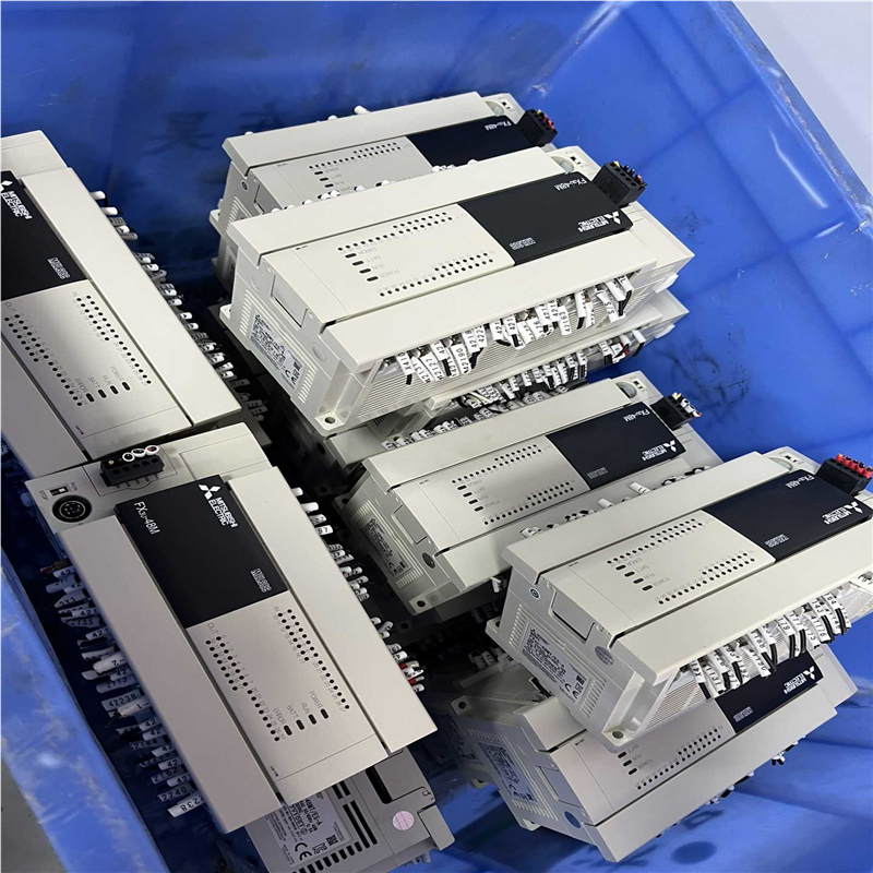 三菱plc fx3u-48mt20个（基数电子）