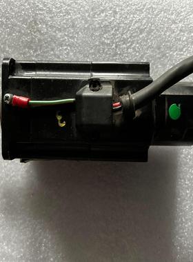 【顺庆】KAWASAKI 川崎 伺服电机 P50B05020DCLE【议价】