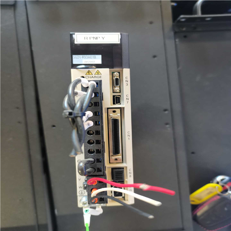 安川伺服驱动器SGDV-R90A01B002000，功能(崽崽配件）