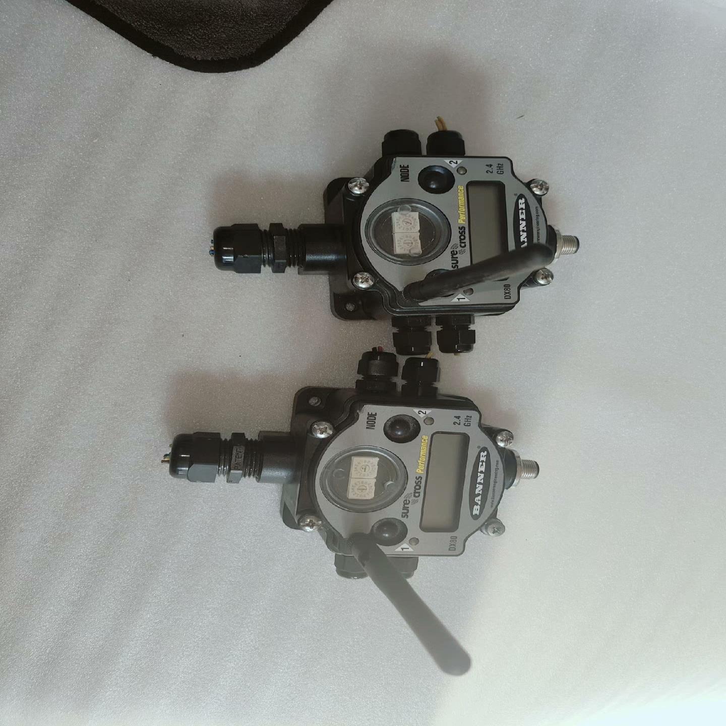 议~邦纳传感器DX80N2X6S-P8