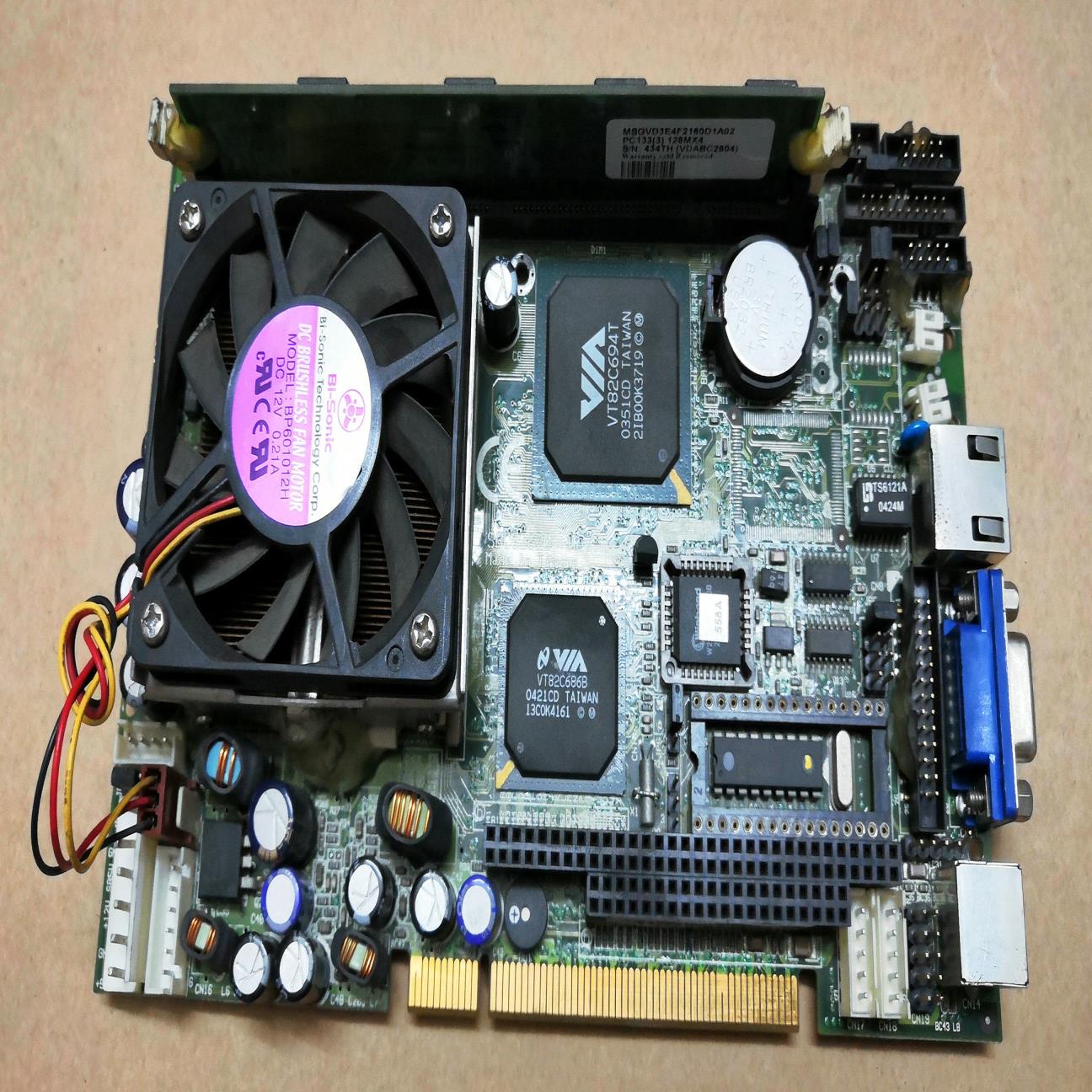 Axiomtek SBC82620 REVA4 工控主板 工控卡 带CPU风扇