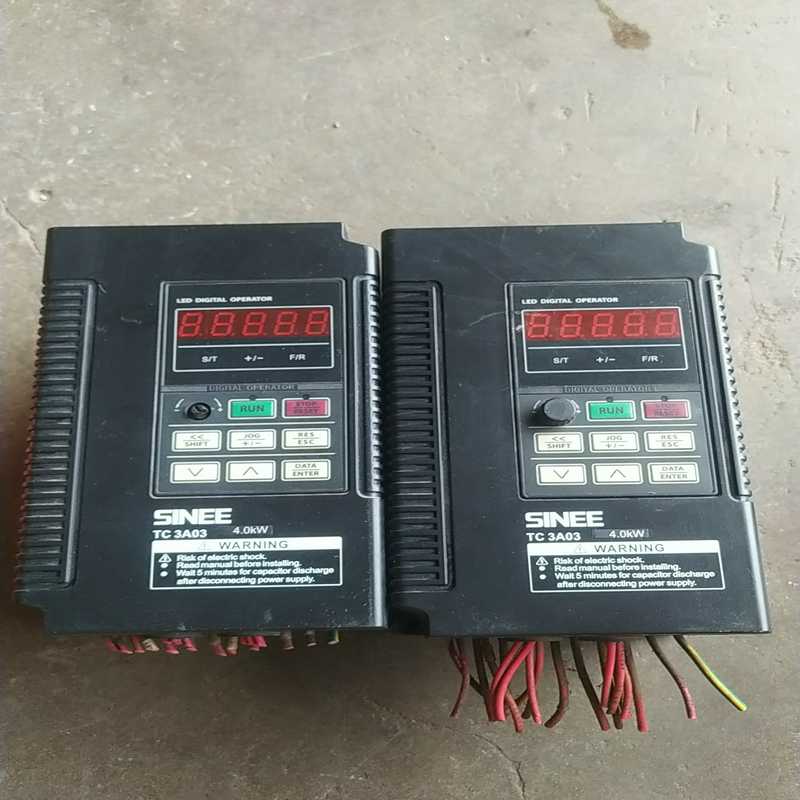 正炫4kw变频器，TC3A03（咳咳电子）