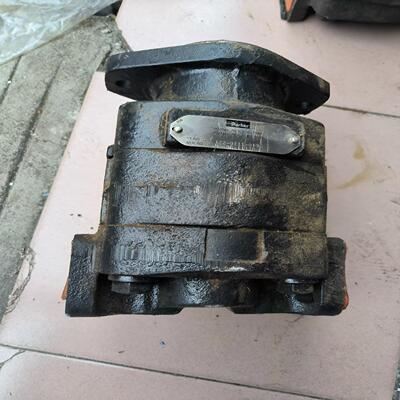 （议价）rker齿轮泵液压马达PGP365 PGM365