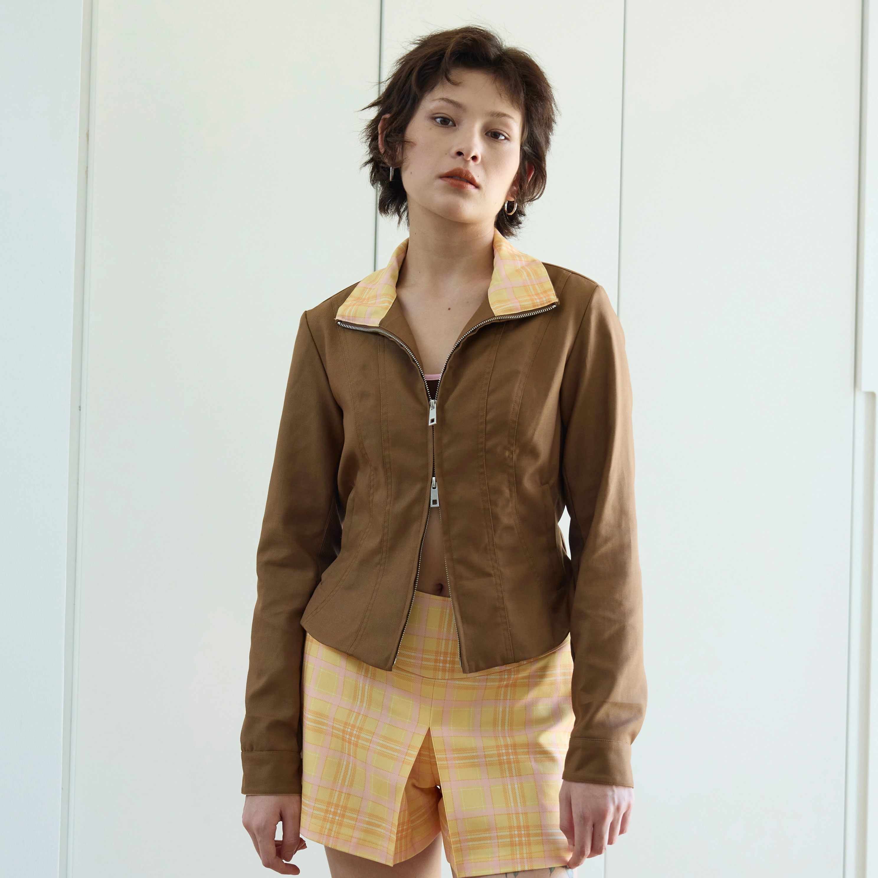 CHYEESEZHOU短款修身收腰夹克