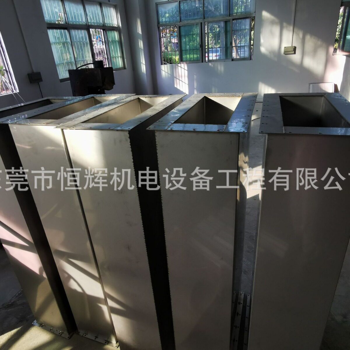 通风风管加工厨房油烟风管不锈钢厨房风管车间除尘废气风管
