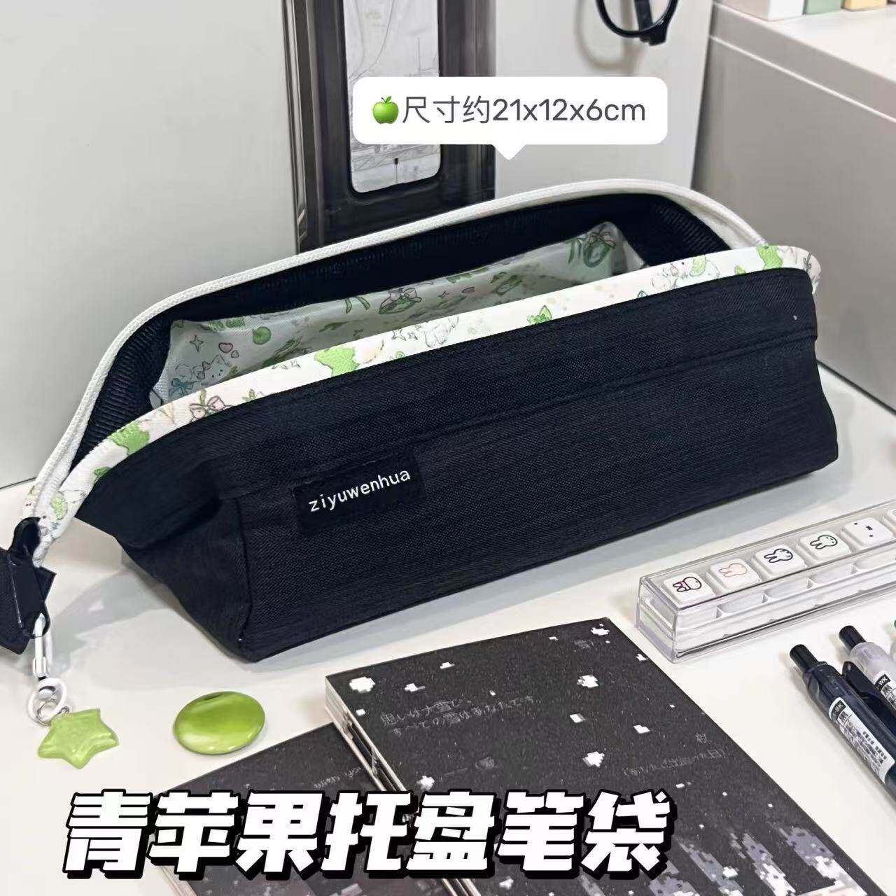 原创新款青苹果小猫托盘笔袋ins简约高颜值大容量黑色耐用文具袋