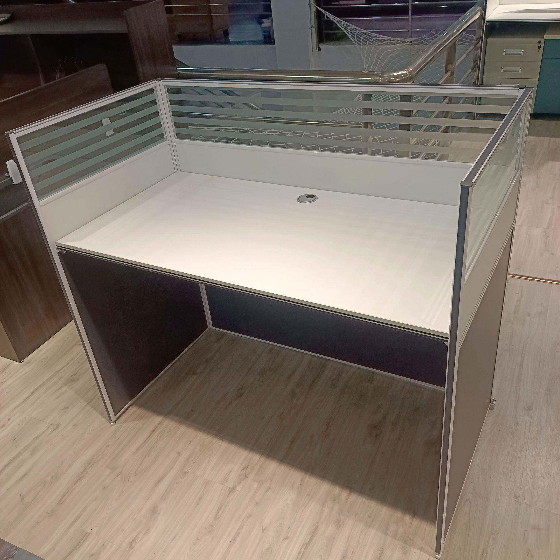 屏FPB风工座作台位职工财务卡带隔断组合白风带灰拼接色屏办公桌