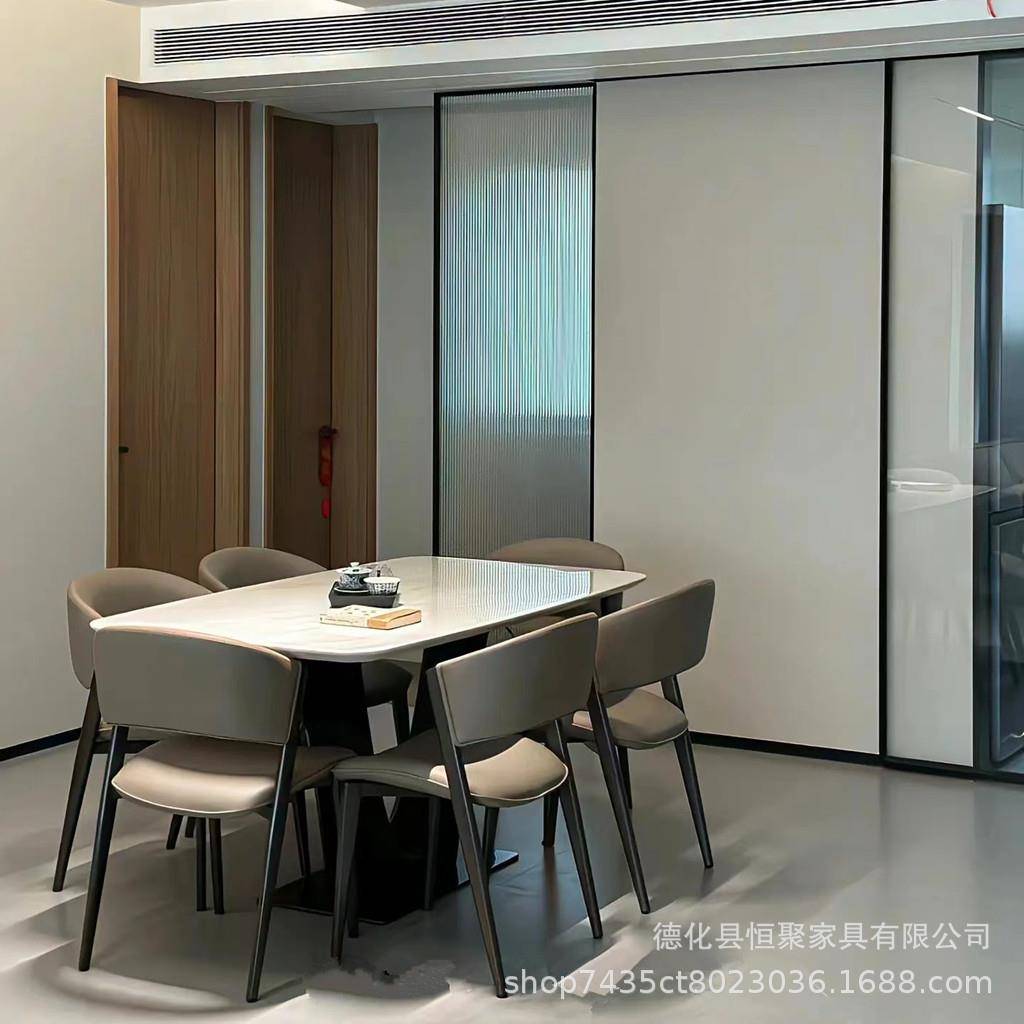 工厂直销轻奢CC餐椅家用简约碳素钢椅餐厅靠背椅设计师酒店洽谈椅