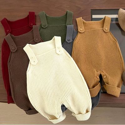 婴儿春秋季针织连体衣男宝宝纯色毛线背带裤女童可爱爬服休闲哈衣