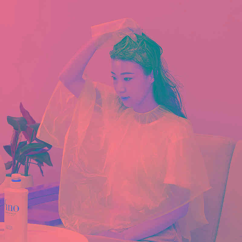 一次性染发披肩工具理发店专用洗头防水家用染头发防护衣剪发围布