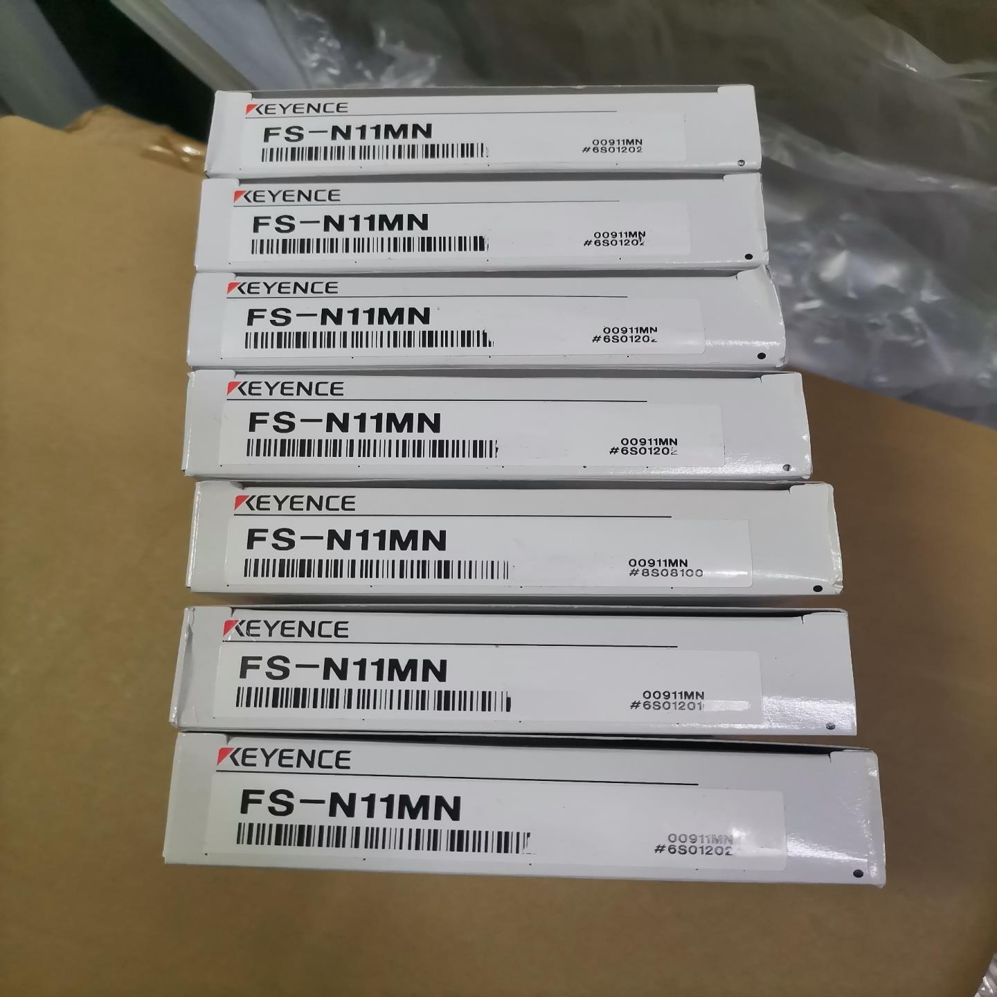 FS-N11MN基恩士传感器原包装 编号擦掉几个数字，有(崽崽配件）