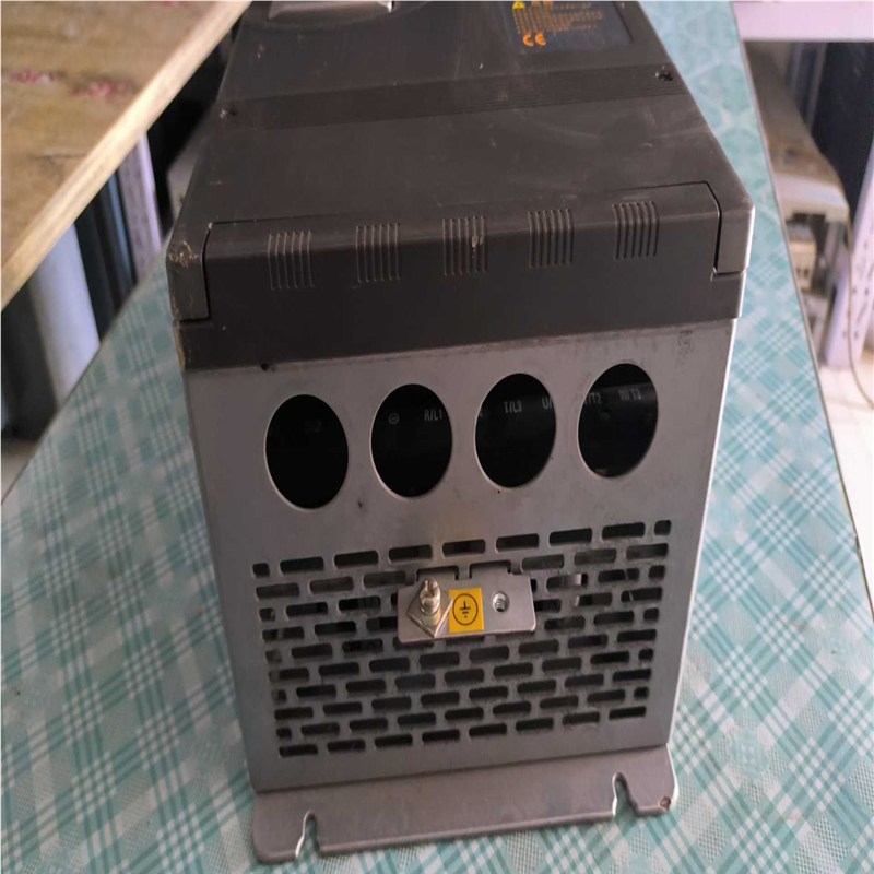新时达AS180 4T00。30变频器，30千瓦，成(崽崽配件）