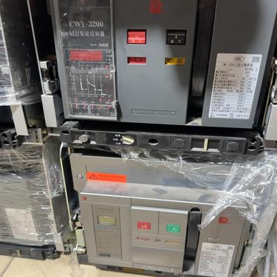 常熟框架断路器CW1-3200 CW3-4000（憨憨电子）
