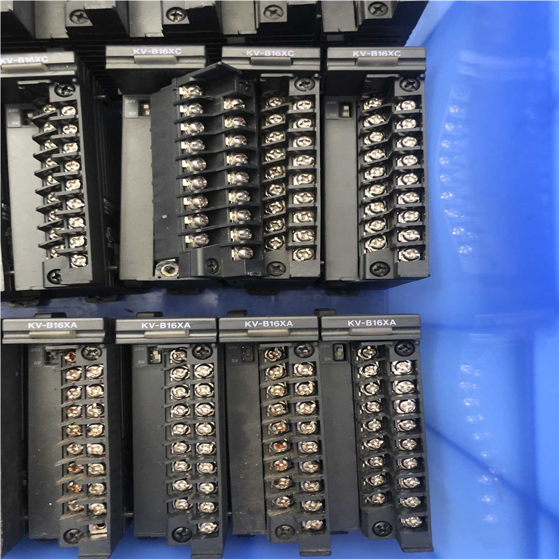 基恩士PLC模块KV-B16XC，没有盖子，200一个(崽崽配件）
