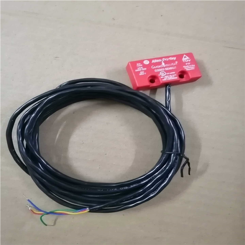 议~A B  GUARD MASTER磁性非接触式安全开关，实物
