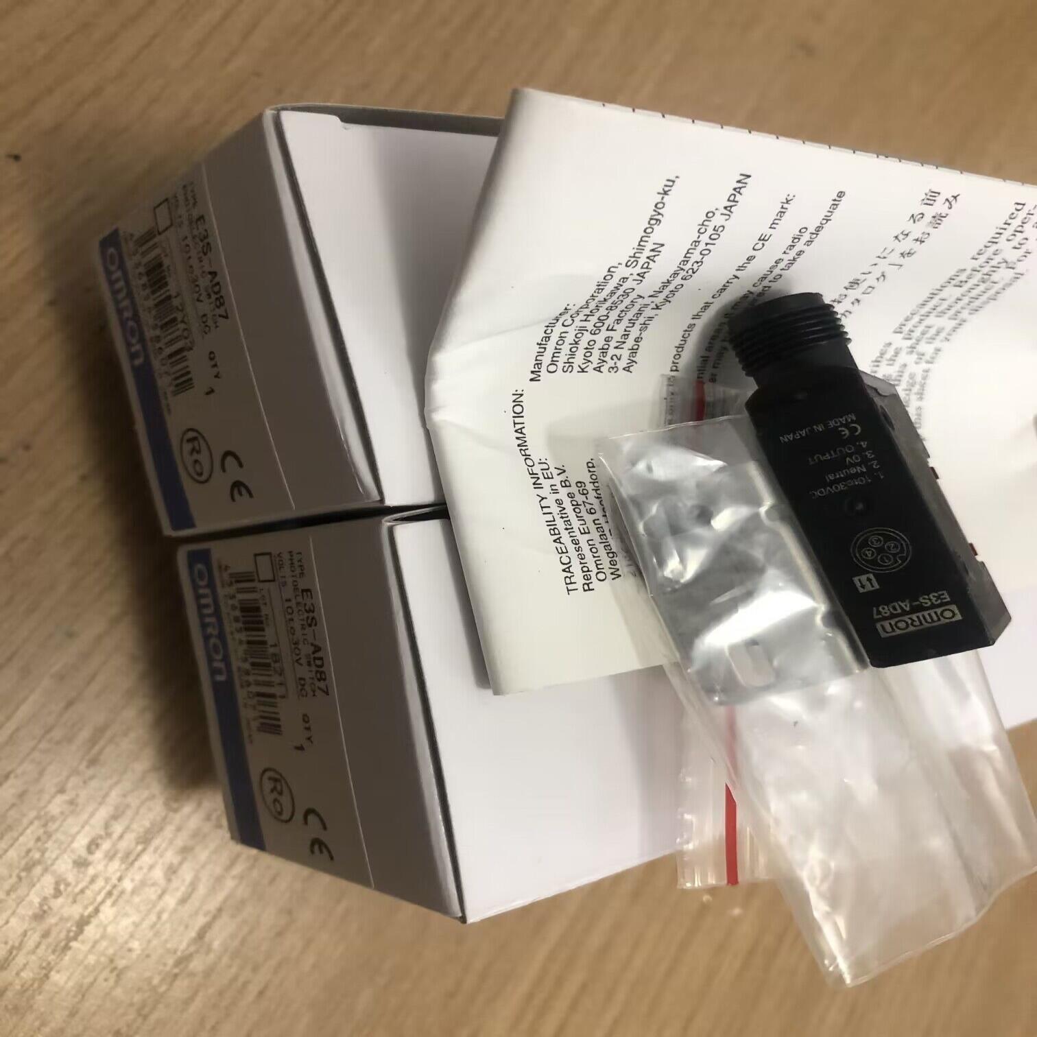 日本OMRON光电传感器E3S-AD87E3S-AD68议价