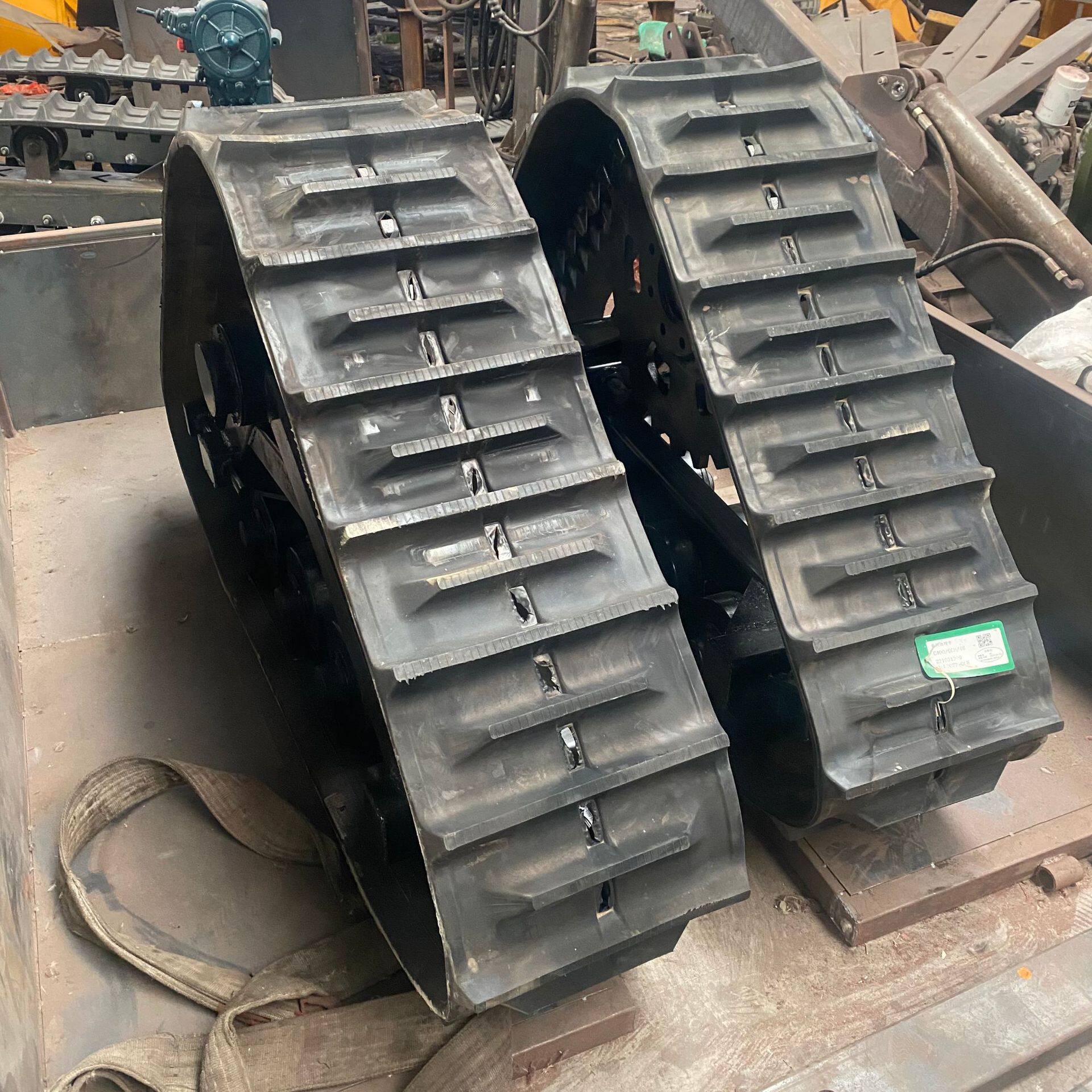 三角履带农用收获机三角履带  半链轨着地面积大收割机三角型履带