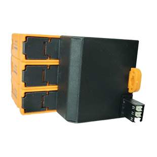 防浪涌防雷器遥电子设备阻燃材质防雷绝缘后备保护器三相