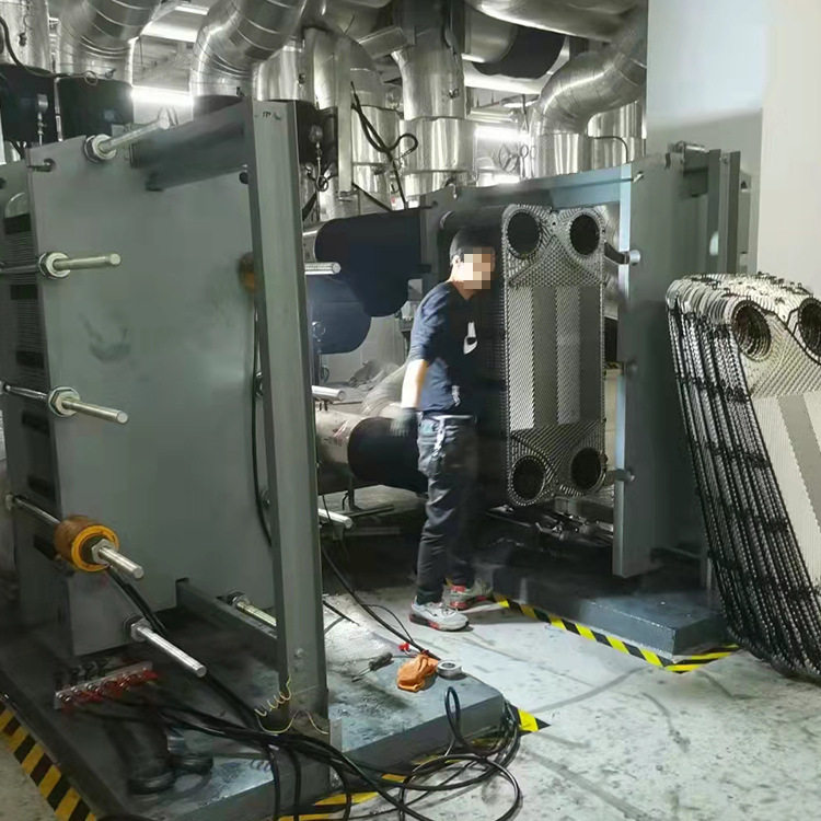 聚仁液压紧板器换热器液压扳手工具板式换热器机器设备