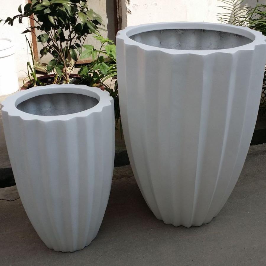 一手工厂玻璃钢花器花钵树脂FRP新款多边形树脂FRP花器