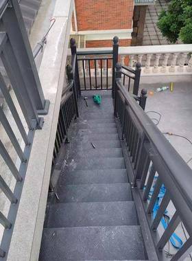 廊铝合金直楼梯楼梯扶手护栏楼梯楼UEM盘连艺阳台中装式铁护栏组