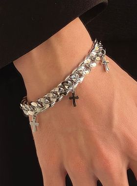 百搭潮酷钛钢十字架手链