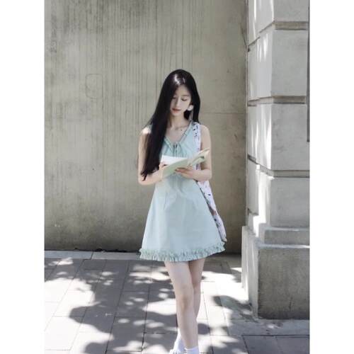 THE AIER气质感连衣裙显瘦高级女夏感小众收腰领设计吊带a背心无