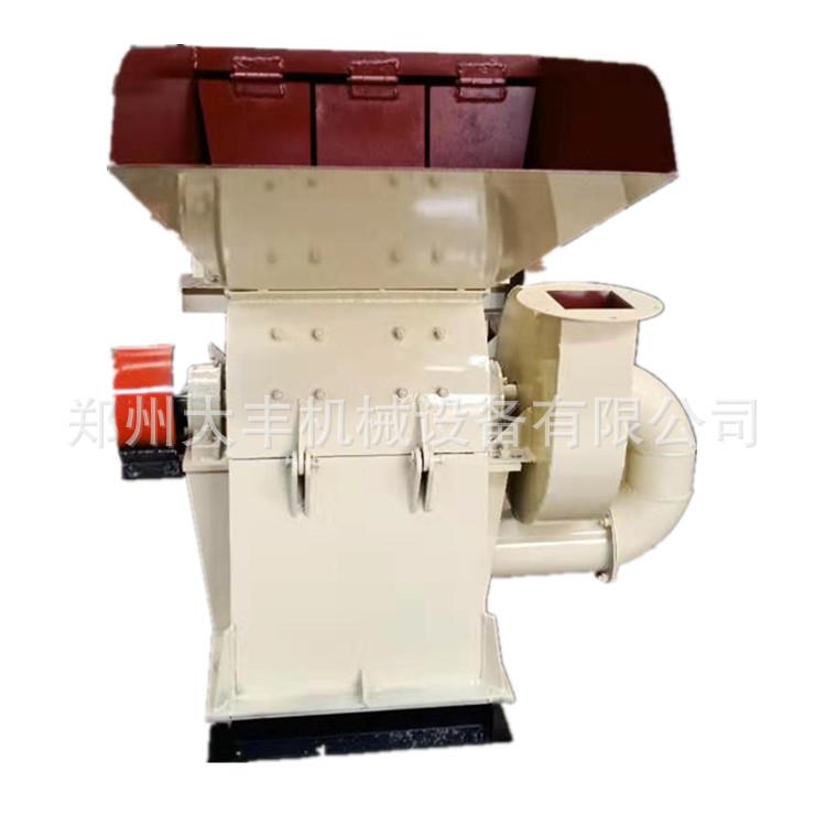 500型移动式木材粉碎机玉米秸秆木屑粉碎机园林树枝粉碎机