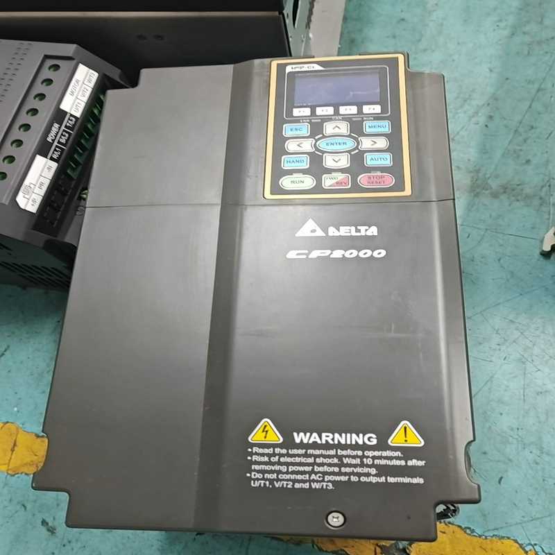 台达CP2000变频器一台VFD150CP43B－21功~议价