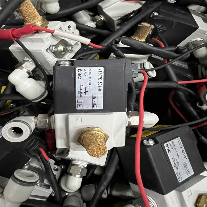 议价日本SMC电磁阀 VT307K-5G1-01 实物拍摄！