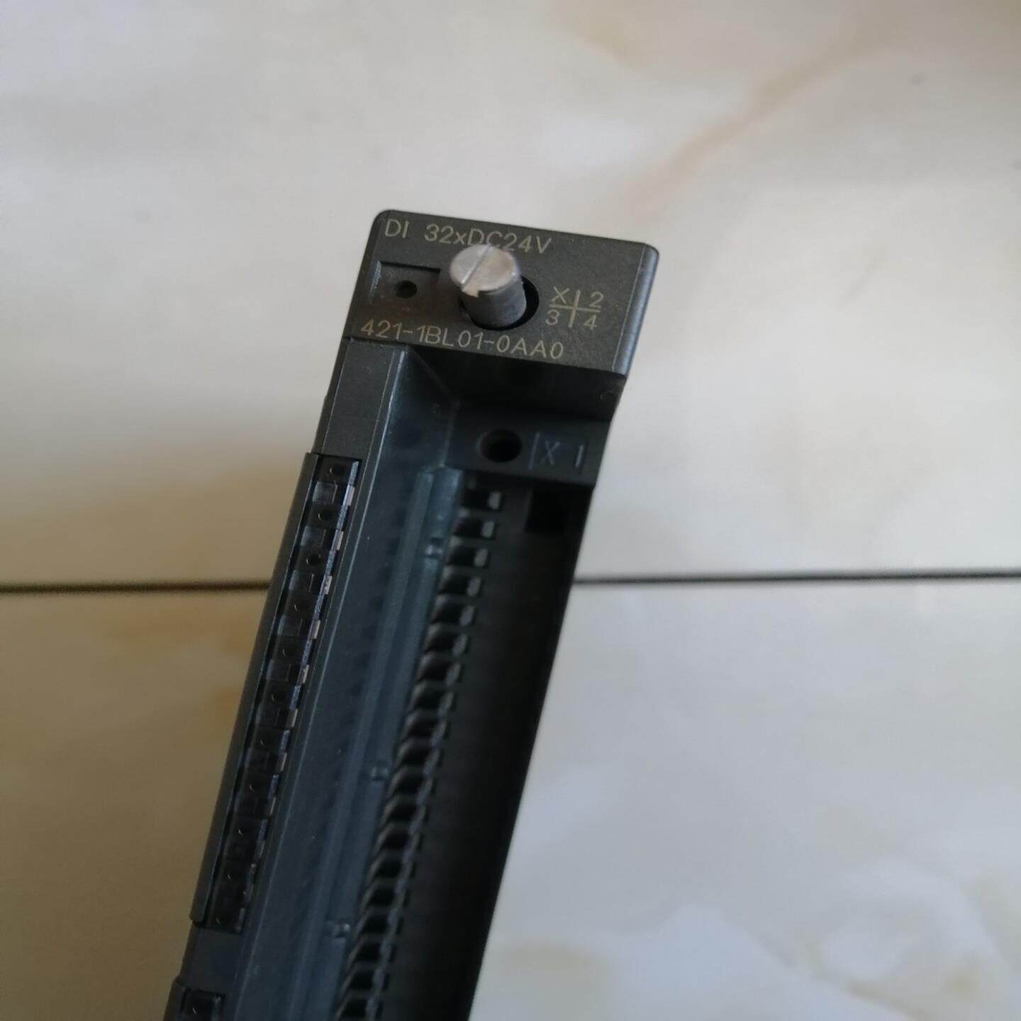 议~6ES7 421-1BL01全新未通电西门子400plc模块