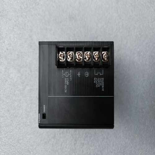 PLC控制器电源CJ1W-PA205R成色如图所~询价