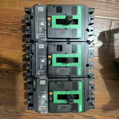 议~新款断路器NSX100MA3P 100A 新款断