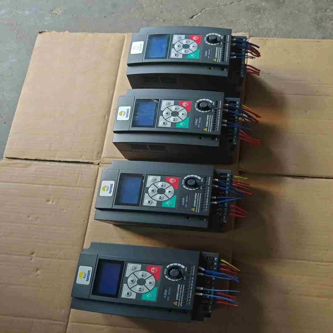 海浦蒙特变频器HD09-4T4P0G   4KW，380V~议价