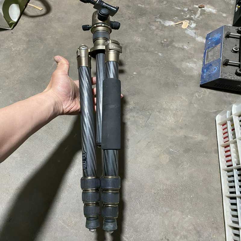 捷宝3128三脚架,附带云台,成色8成以上,无包装和快装板,【