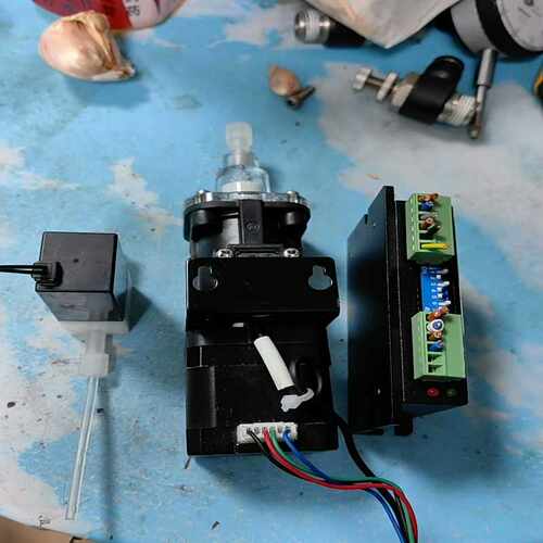 深圳普顿流体定量柱塞泵 定量泵PB10-S82-TUG【议价】