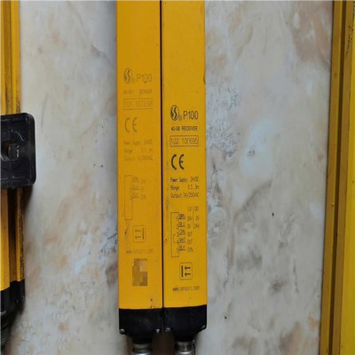 信索光栅光幕P100-4008p100-4008-1有二套【议价】