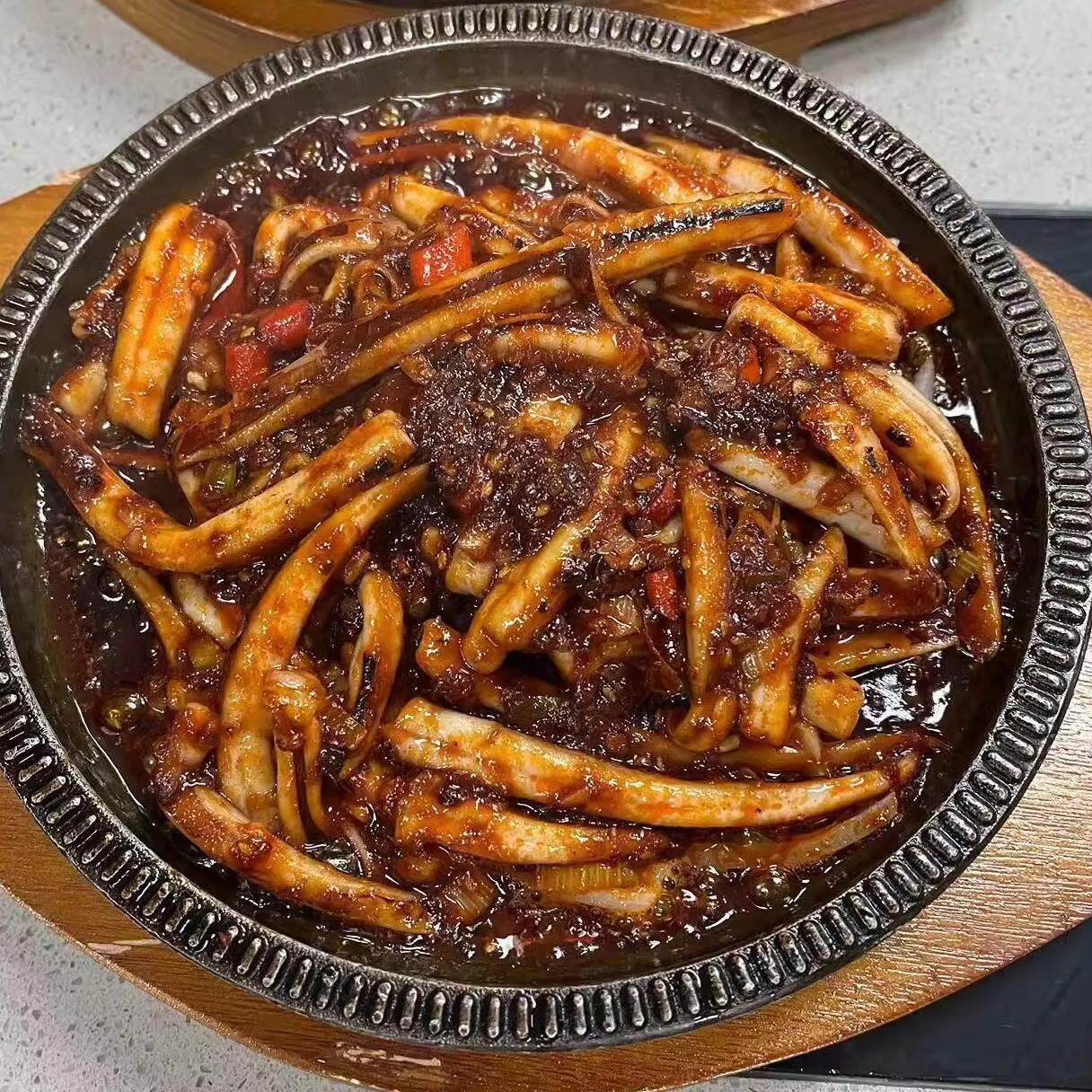 香菇拌饭酱山东三千酱米村拌饭酱香菇拌饭酱肥牛汁铁板鱿鱼调料酱