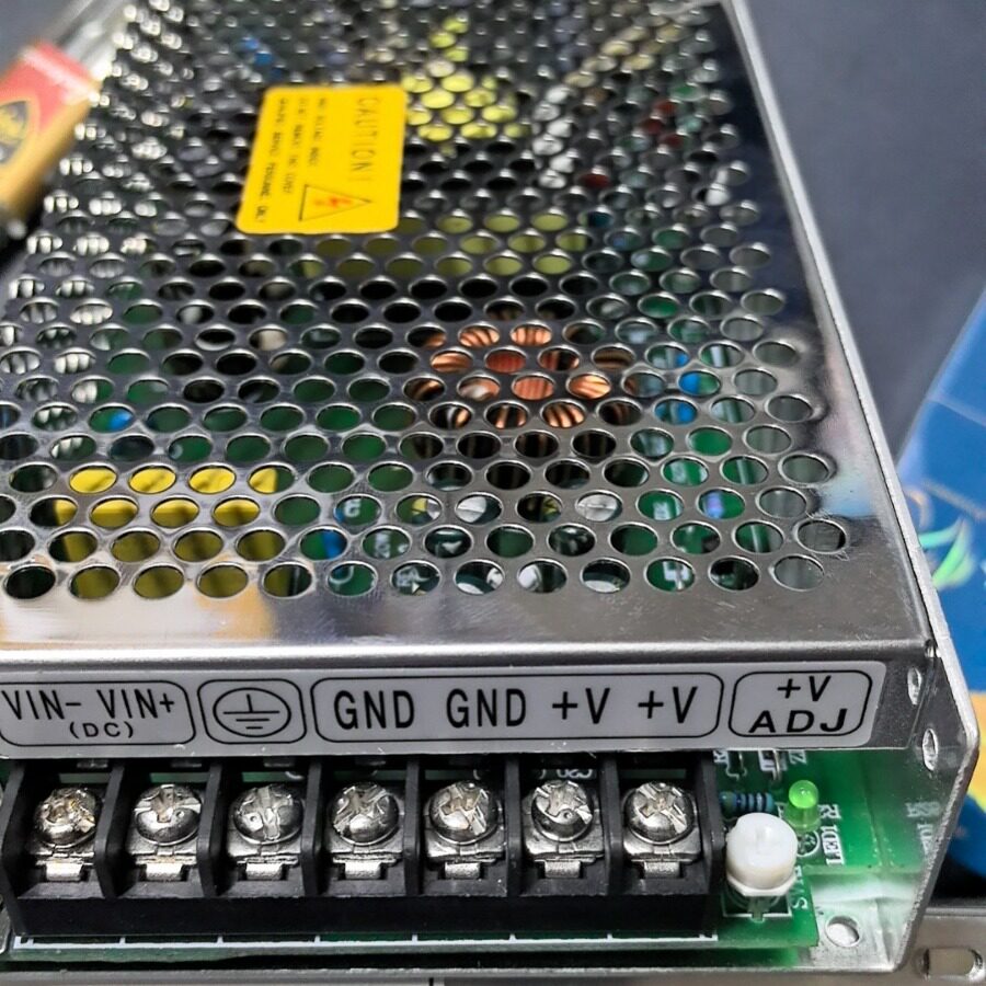 DC转DC开关电源19-36V转32V