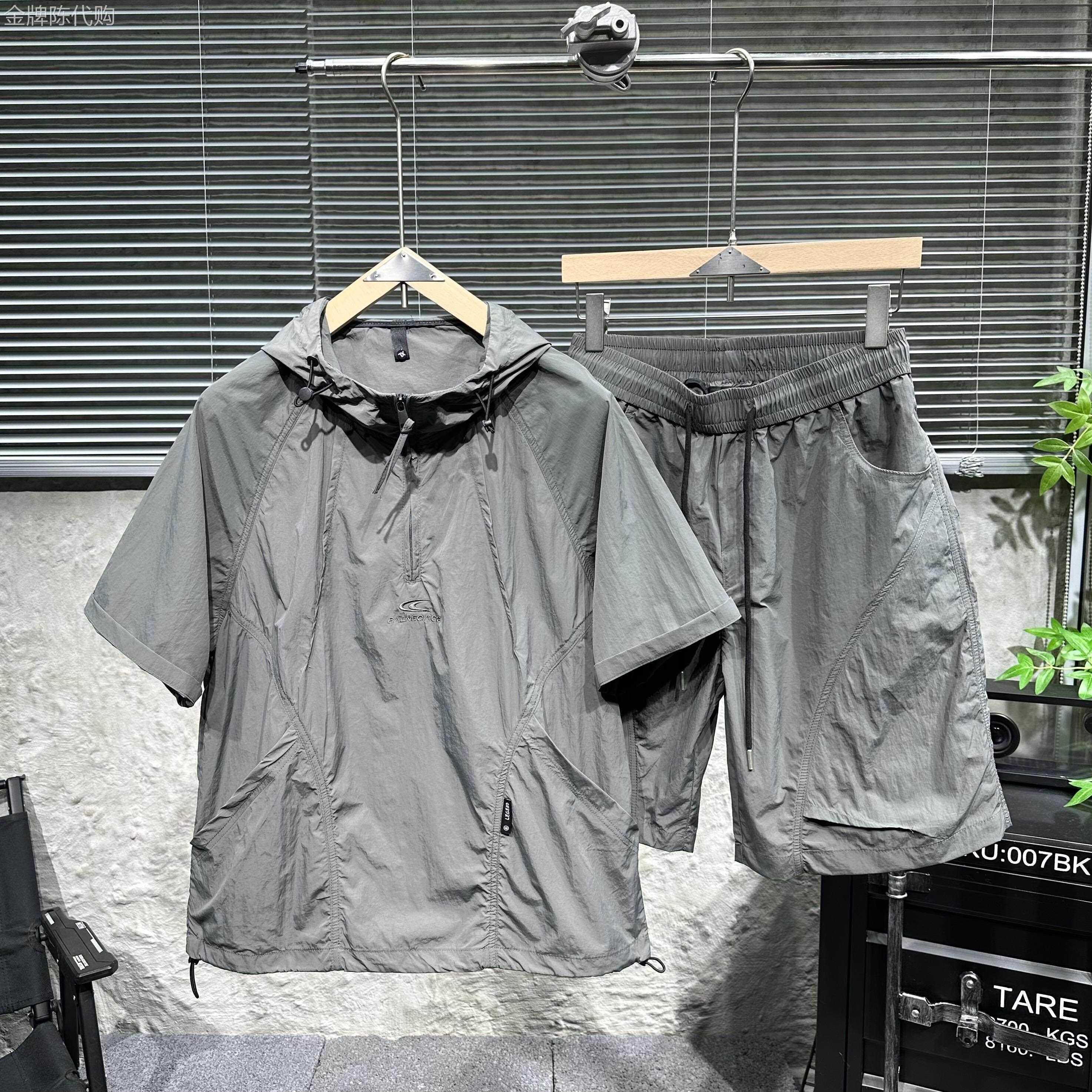 潮牌休闲户外防晒运动短裤两件套男夏季薄款连帽工装速干短袖套装